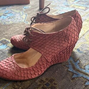 All Black Anthropologie burgundy fish scale wedges size 8